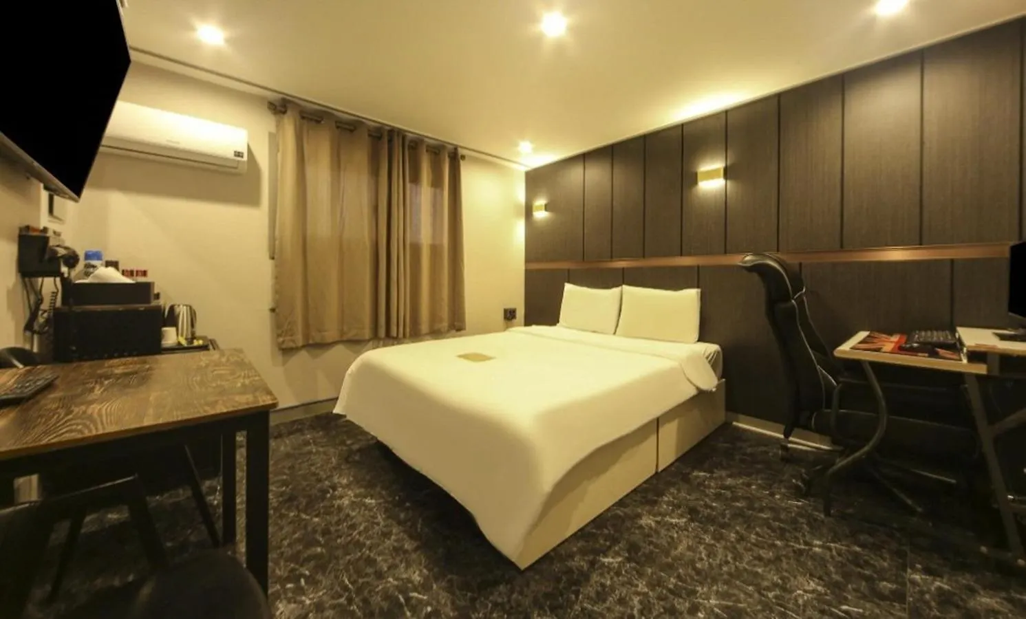 On And Off Hotel Incheon Sungeui Station Branch