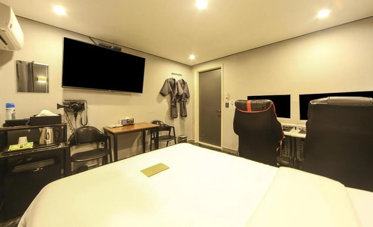 **  On And Off Hotel Incheon Sungeui Station Branch Korsel
