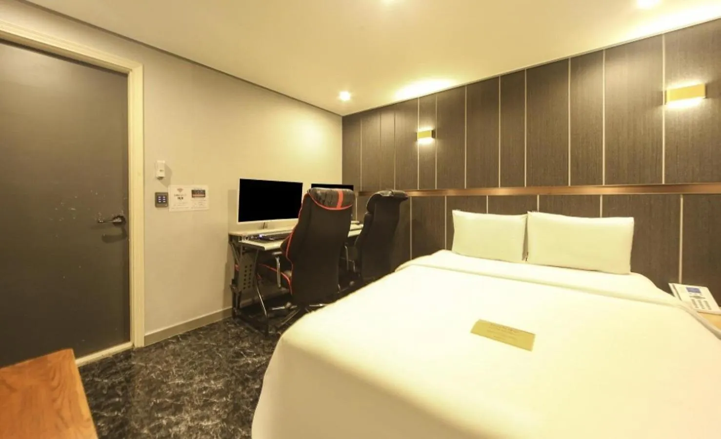 On And Off Hotel Incheon Sungeui Station Branch