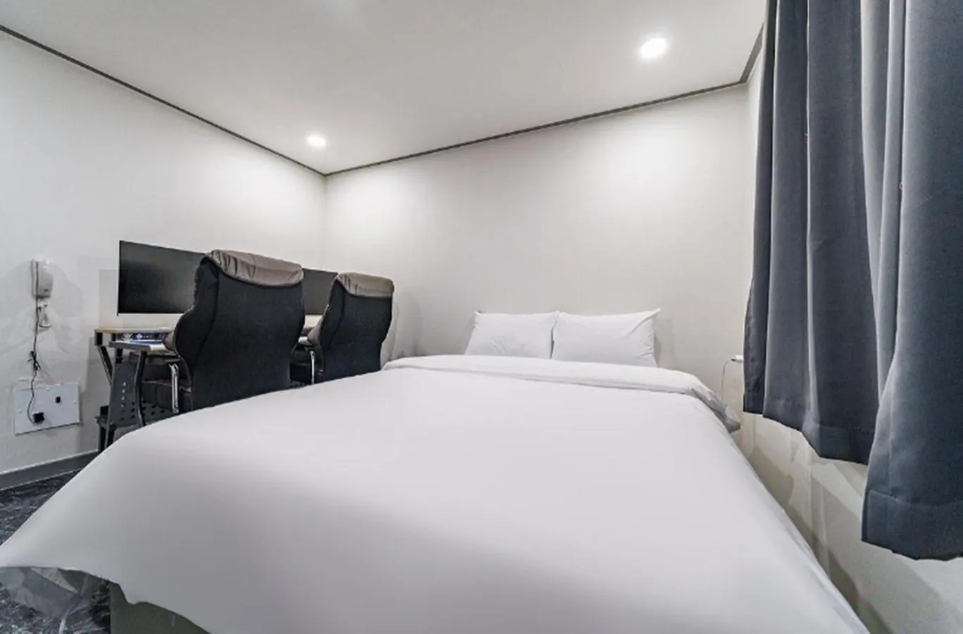 On And Off Hotel Incheon Sungeui Station Branch 2*,