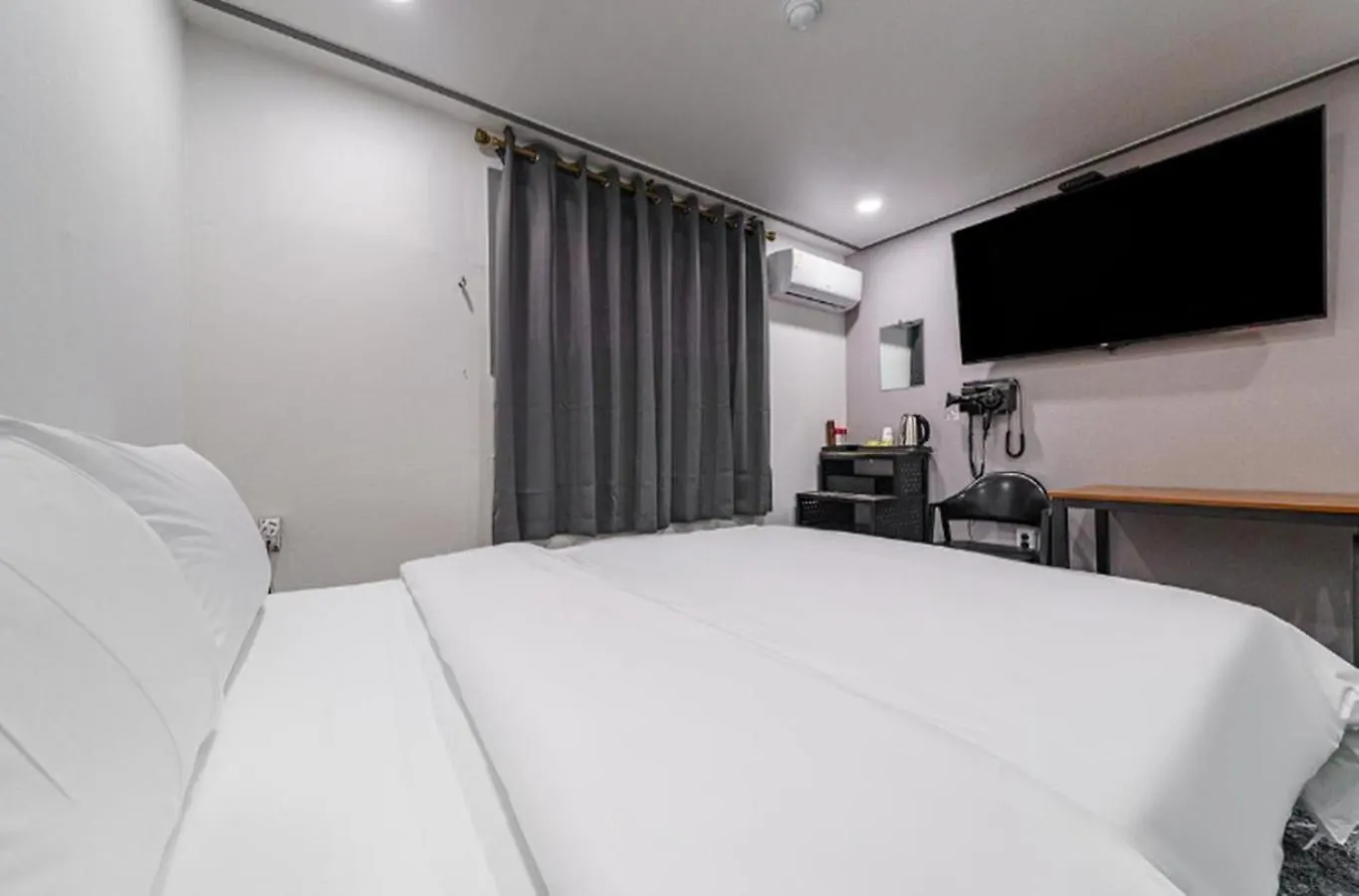 **  On And Off Hotel Incheon Sungeui Station Branch Korsel